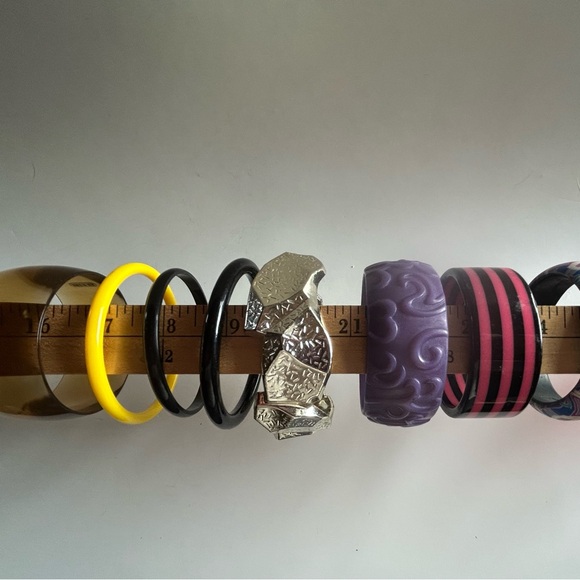 Stylish Multicolor Bangle Set - Picture 3 of 16